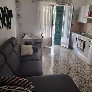 Al Mare Da Gaia Appartement Savone