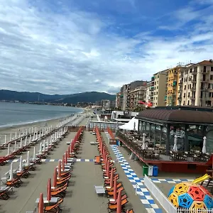 Vista Mare Appartement Savone